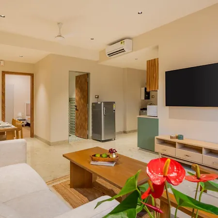 Elivaas 1 Bhk With Rooftop Pool - Kamerios Verano Nerul  Exterior photo
