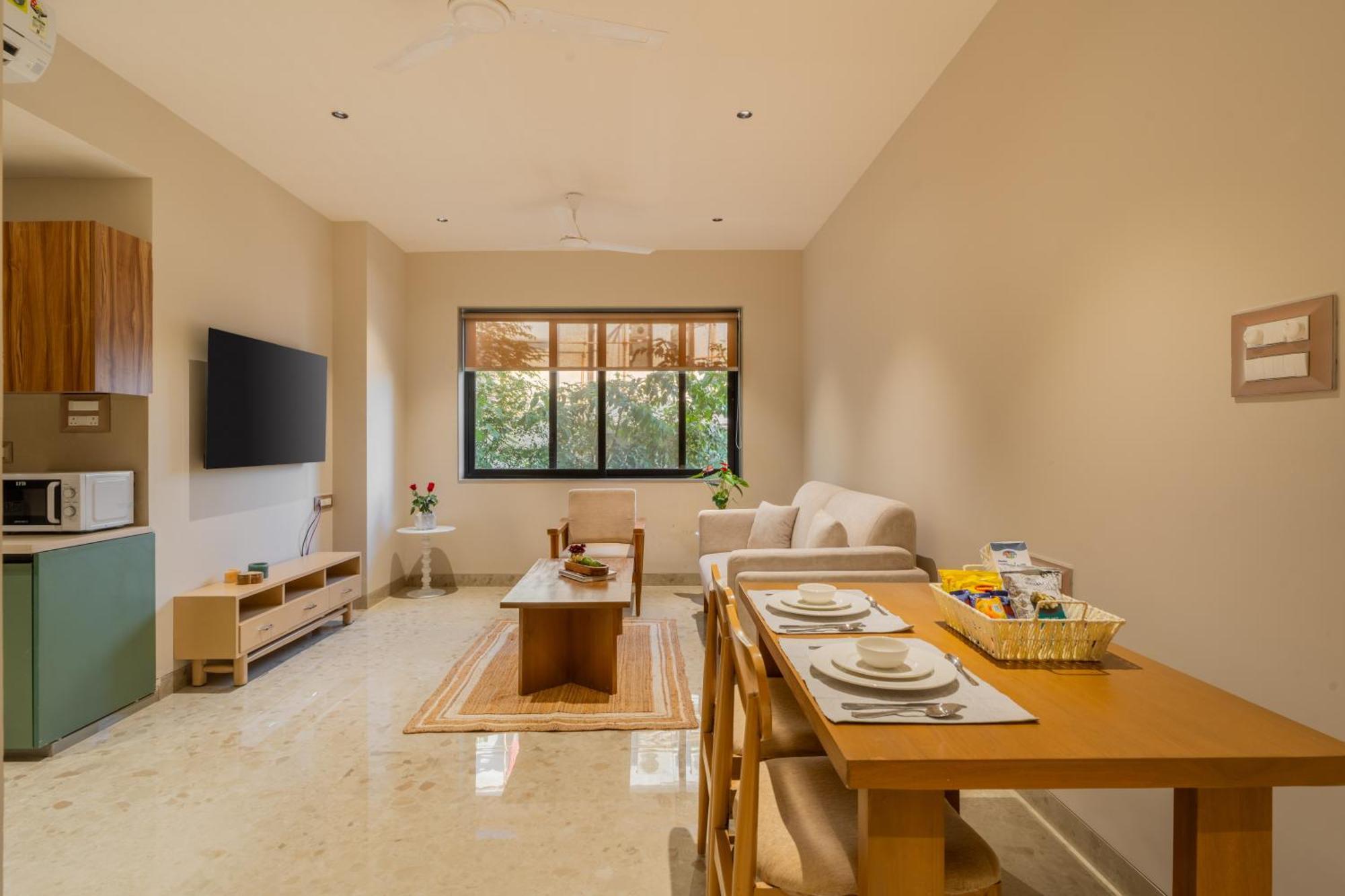 Apartment Elivaas 1 Bhk With Rooftop Pool - Kamerios Verano