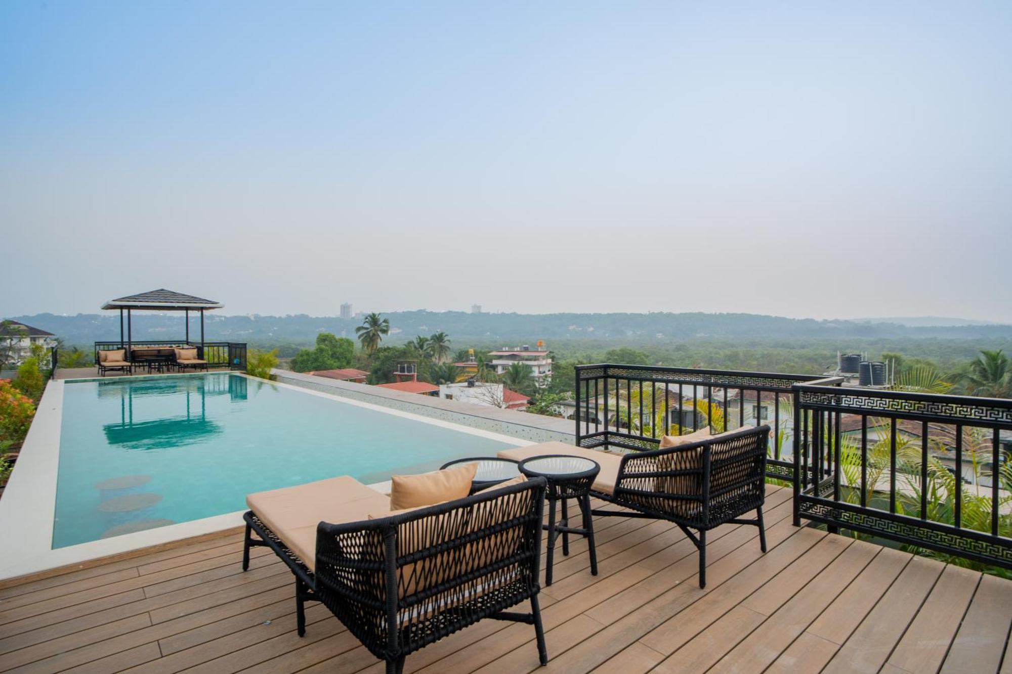 Elivaas 1 Bhk With Rooftop Pool - Kamerios Verano Nerul (Goa)